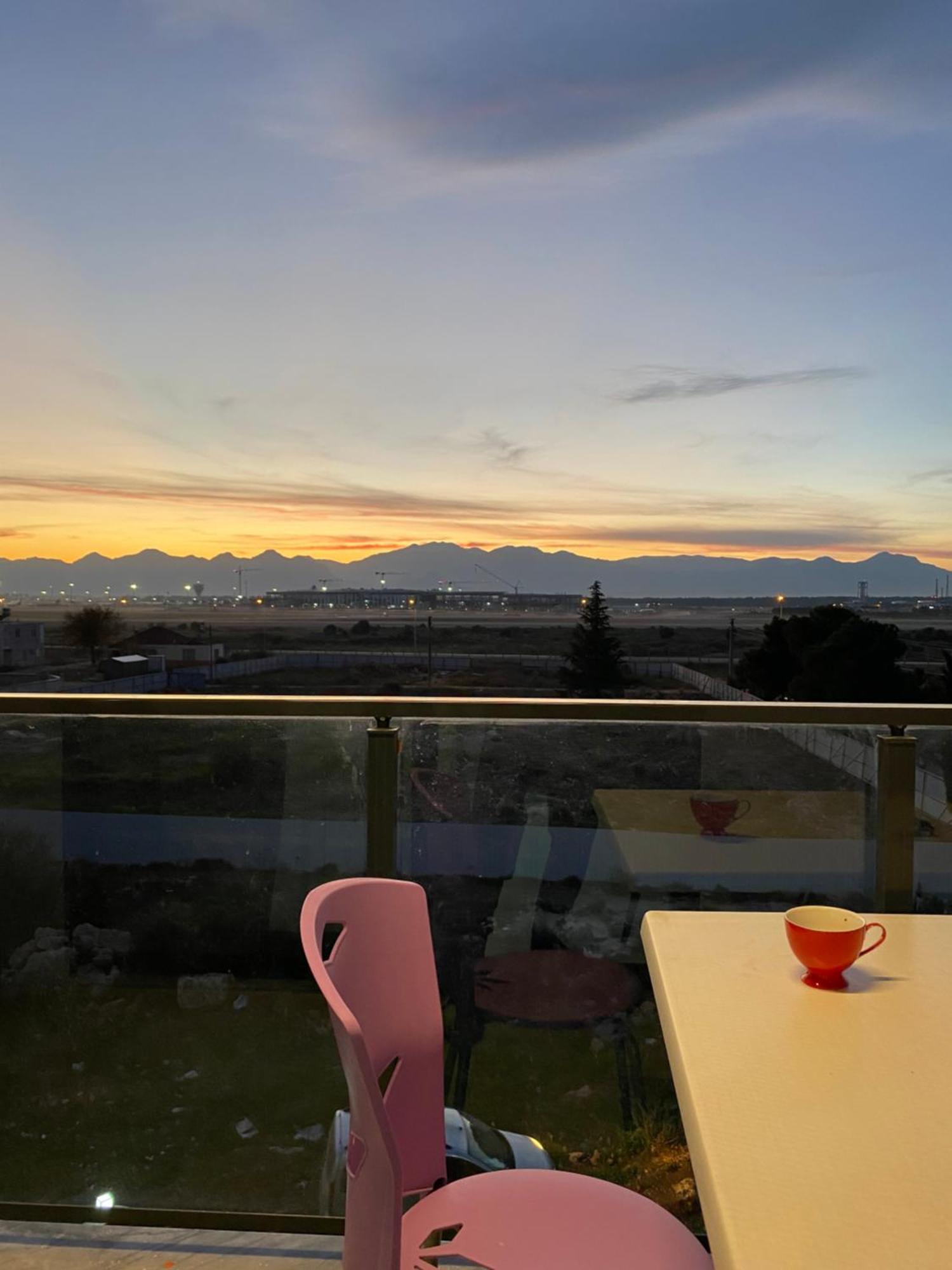 Tunc Suite Luxury House Aksu  Kültér fotó