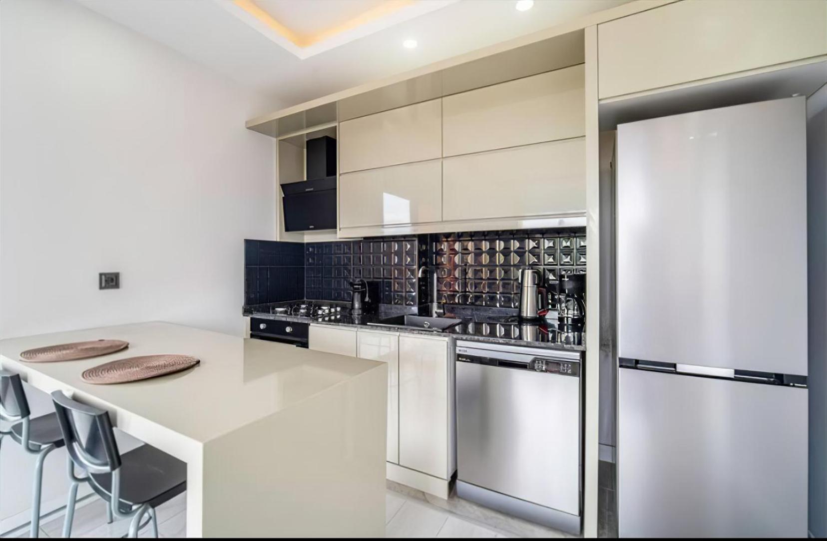 Tunc Suite Luxury House Aksu  Kültér fotó